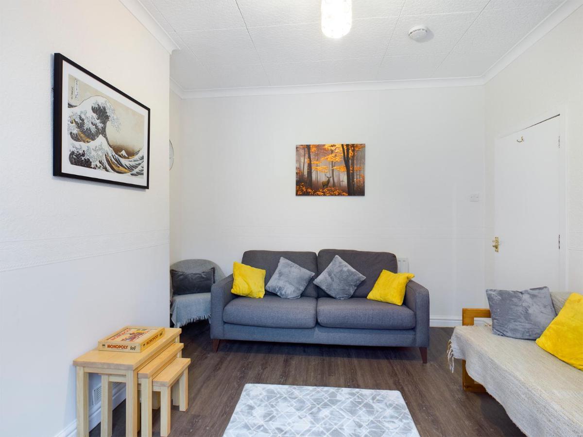 צ'סטר Cheerful 3 Bedroom Home With Free Parking And Wifi מראה חיצוני תמונה