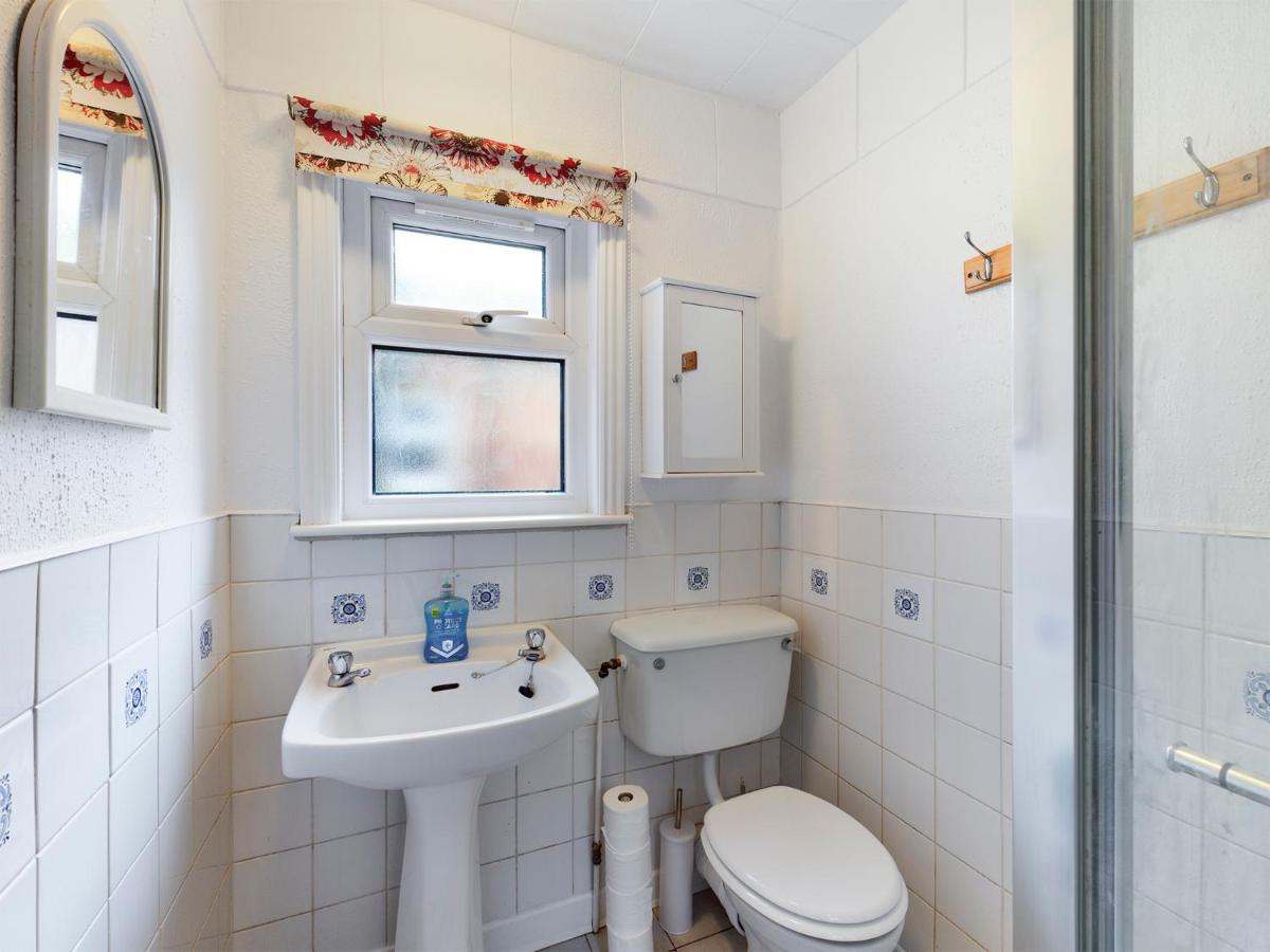 צ'סטר Cheerful 3 Bedroom Home With Free Parking And Wifi מראה חיצוני תמונה